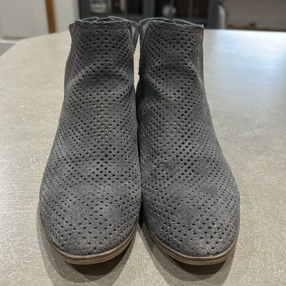 Crown Vintage Rumble Gray Perforated Leather Suede Bootie - Picture 2 of 6